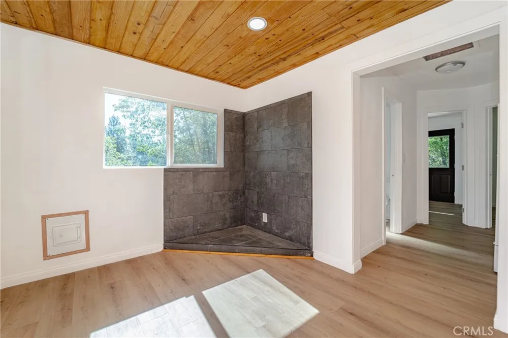872 Hill Big Bear Lake, CA 92315