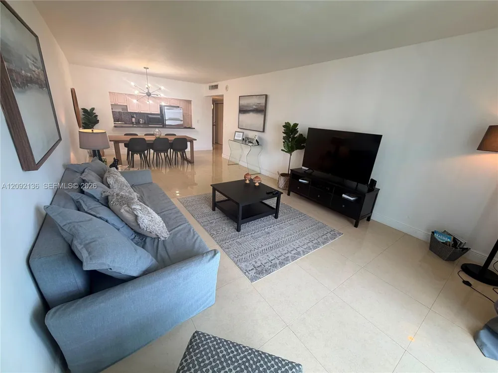 19370 Collins Ave #911 Sunny Isles Beach, FL 33160