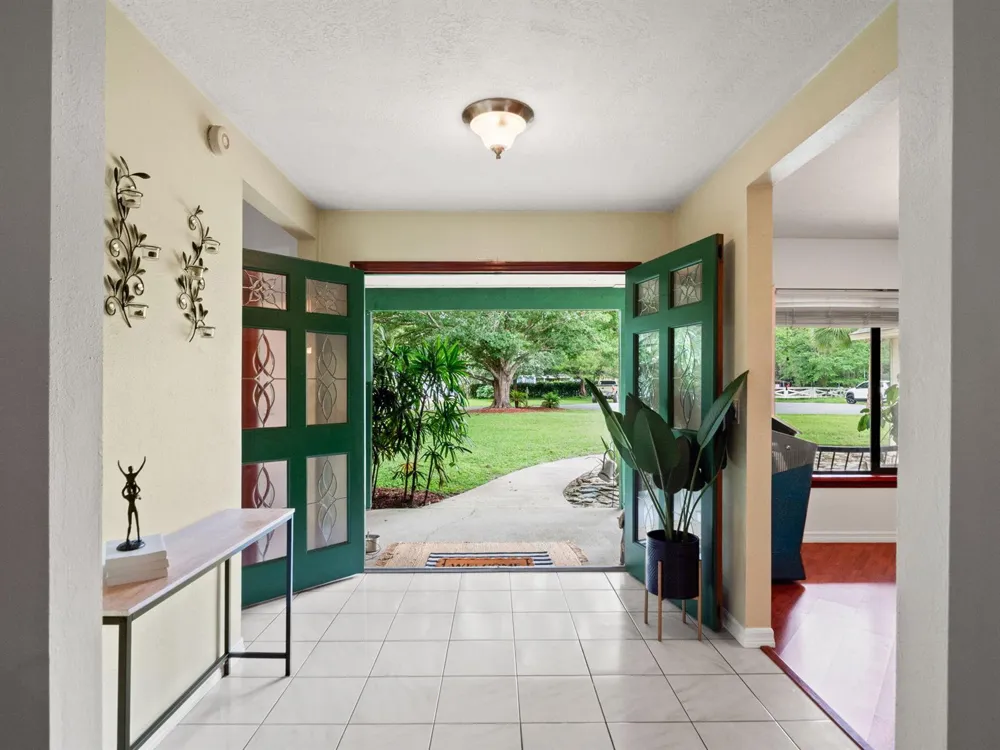 3501 Hill Stream Avenue 32712