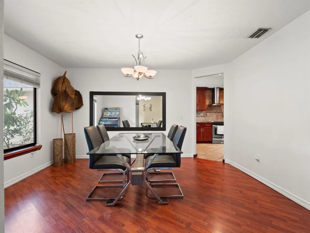 3501 Hill Stream Avenue 32712