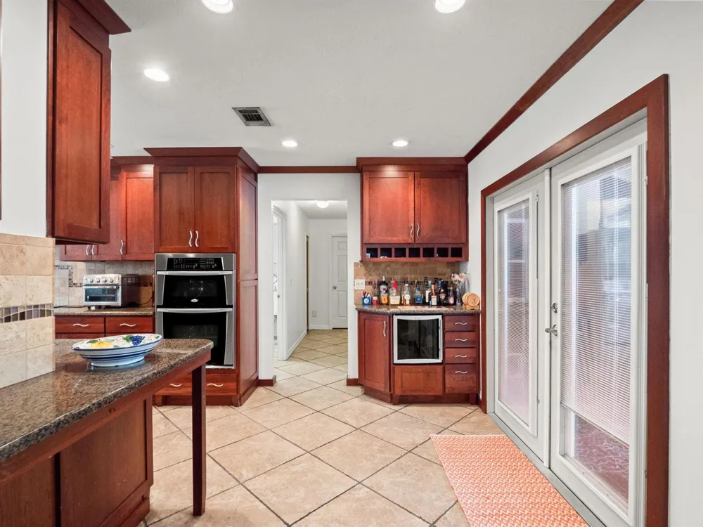 3501 Hill Stream Avenue 32712