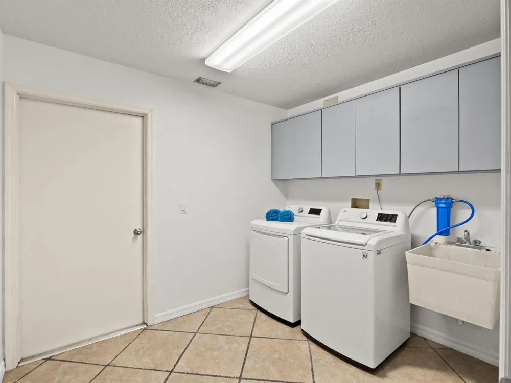 3501 Hill Stream Avenue 32712
