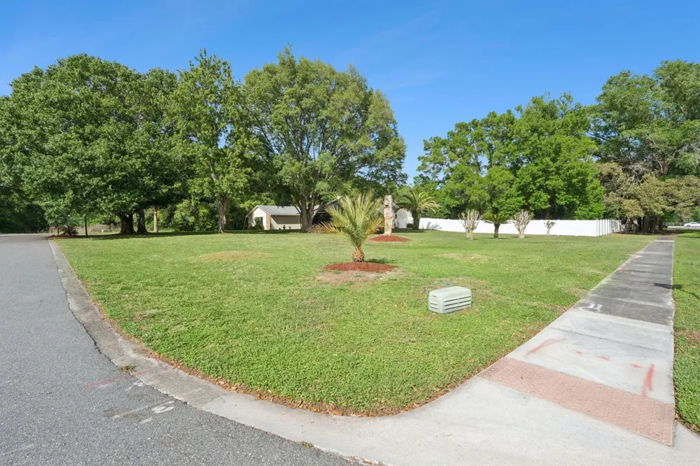 3501 Hill Stream Avenue 32712