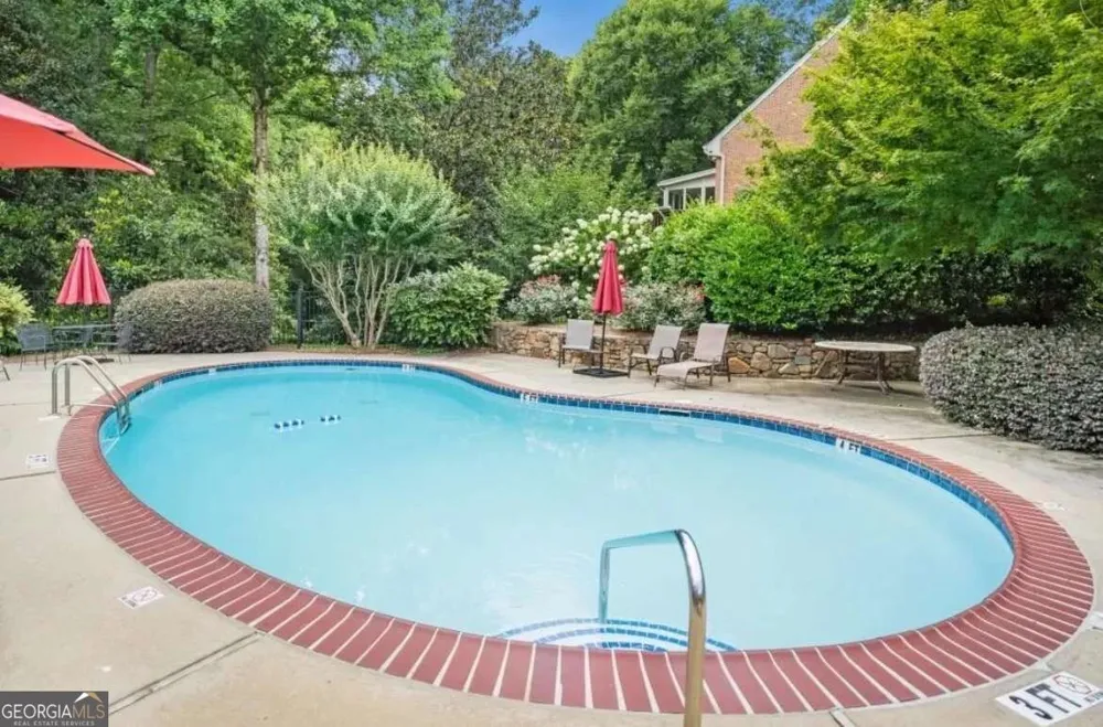 1883 Bedfordshire CT Decatur, GA 30033