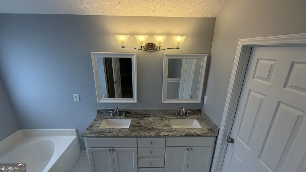 1685 Brumby CIR Lithia Springs, GA 30122