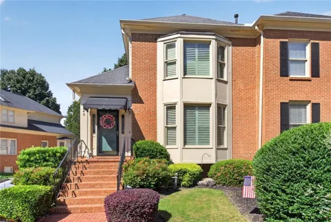6140 Forest Hills Drive