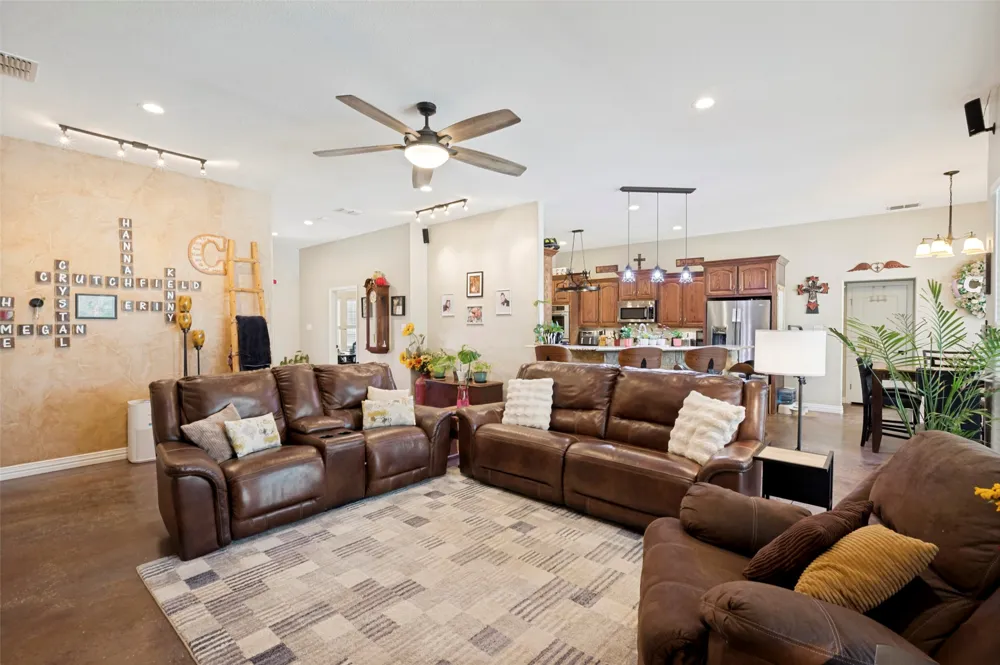 30971 Fm 85 Kemp, TX 75143
