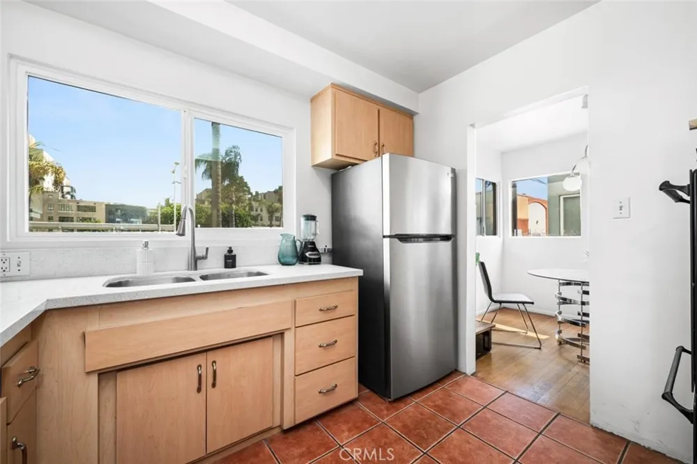 438 Cedar #7 Long Beach, CA 90802