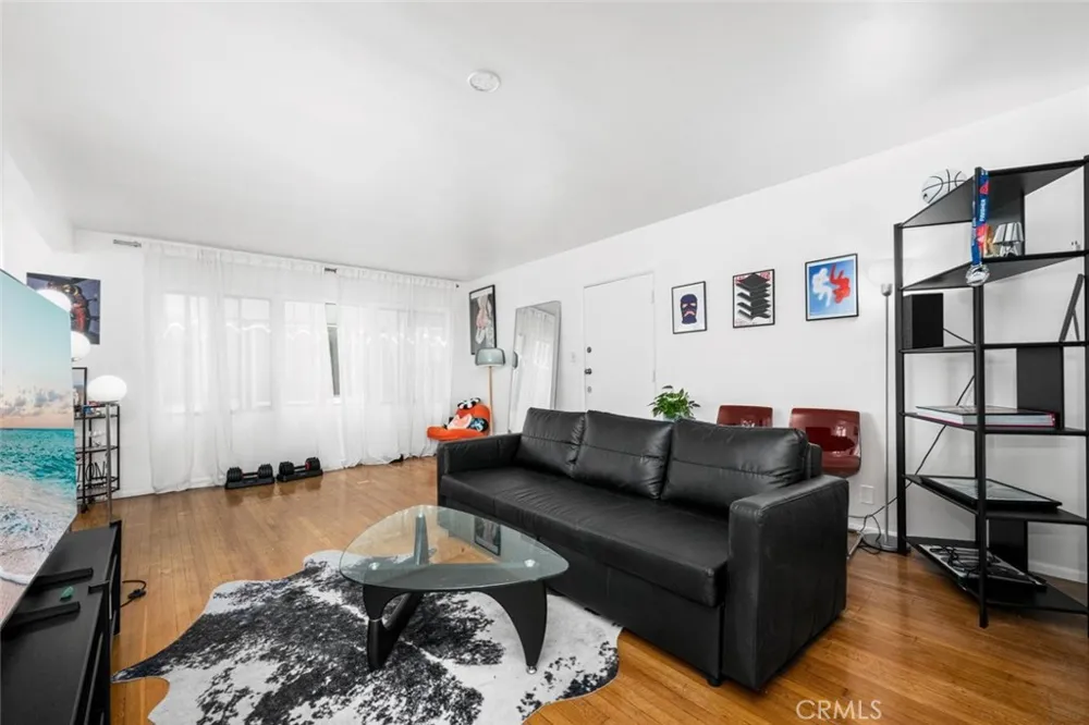 438 Cedar #7 Long Beach, CA 90802