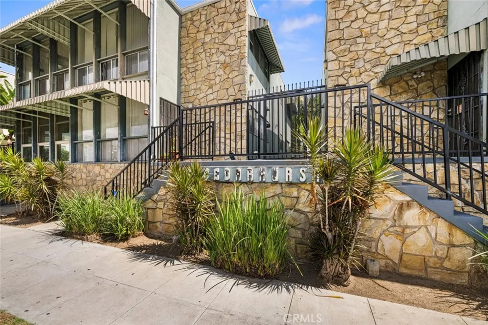 438 Cedar #7 Long Beach, CA 90802