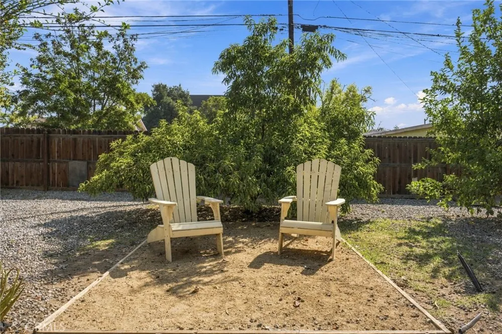1625 Genevieve San Bernardino, CA 92405