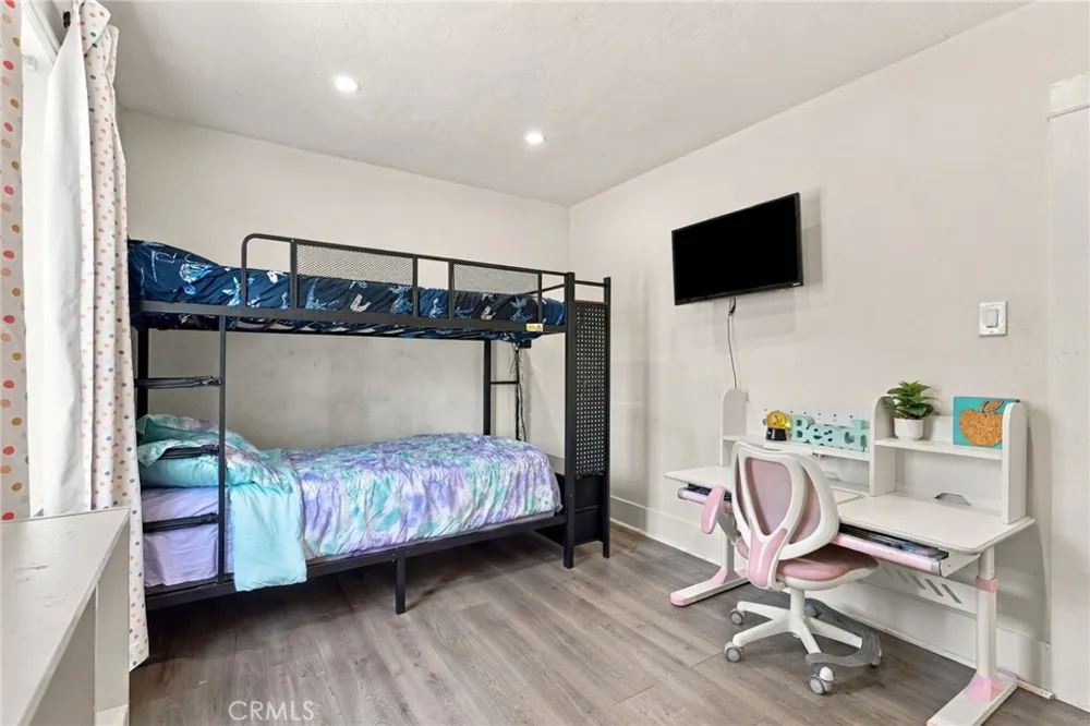 1625 Genevieve San Bernardino, CA 92405