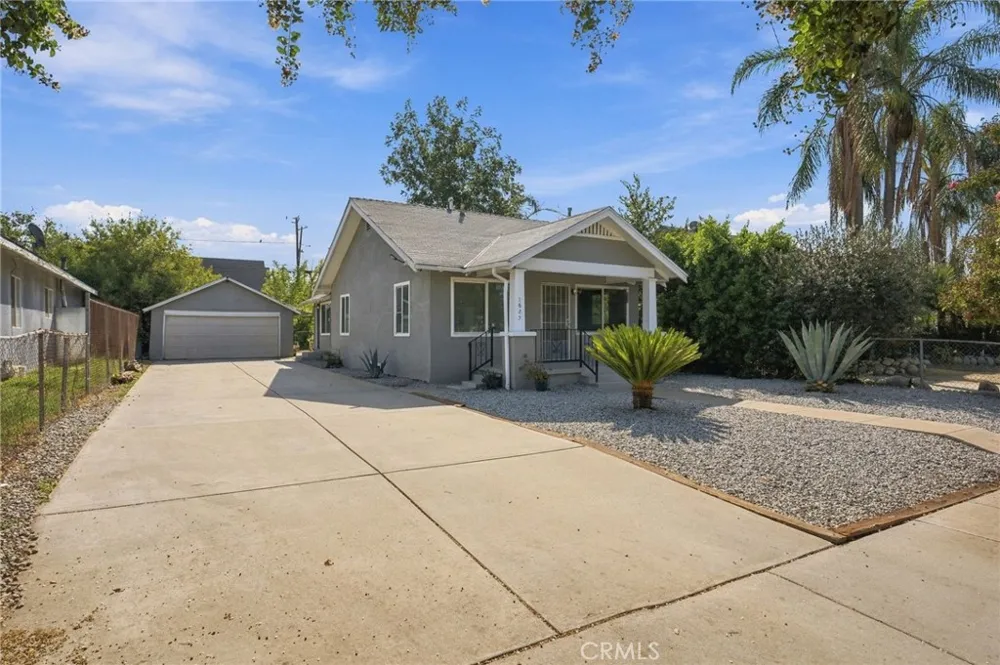 1625 Genevieve San Bernardino, CA 92405