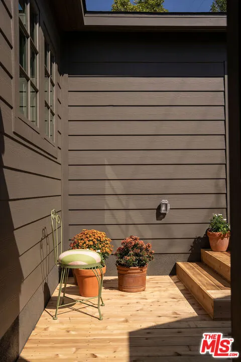 4890 Floristan Avenue Los Angeles, CA 90041