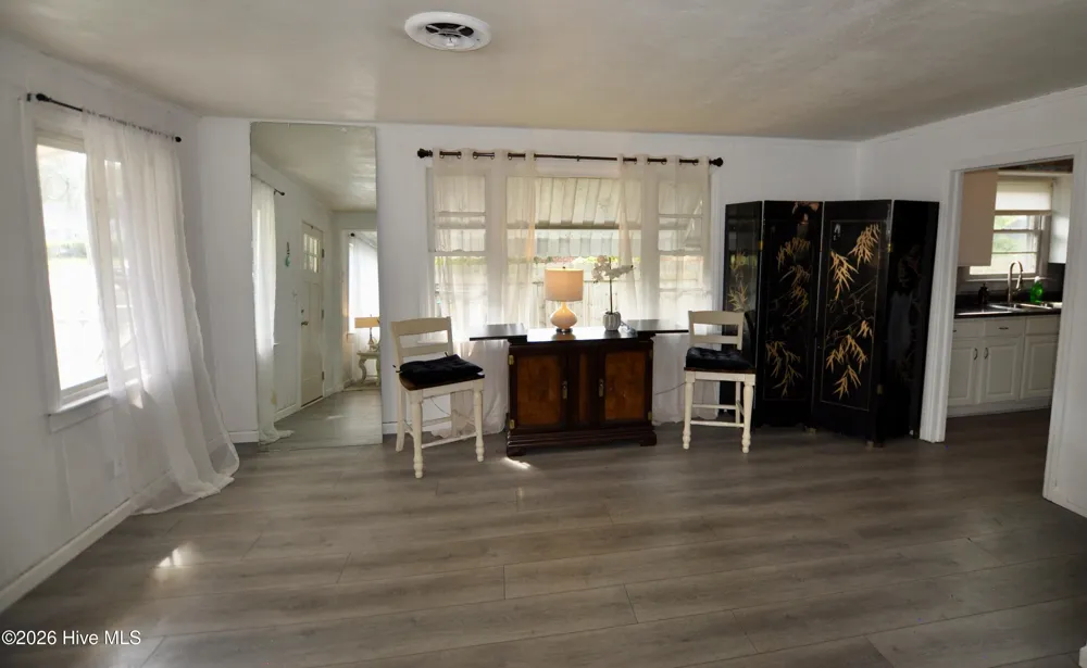 1409 Wooster Street Wilmington, NC 28401