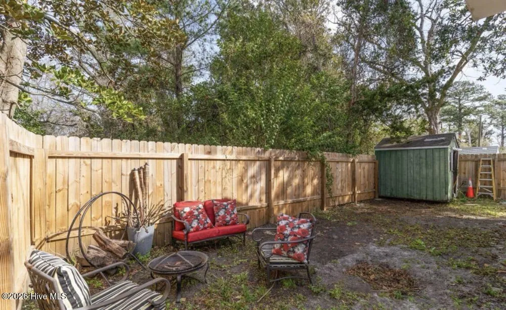 1409 Wooster Street Wilmington, NC 28401