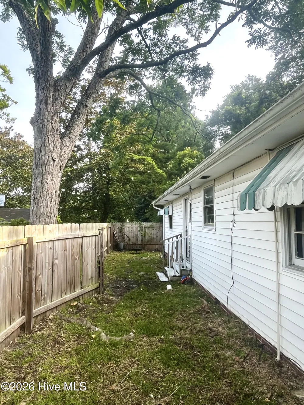 1409 Wooster Street Wilmington, NC 28401