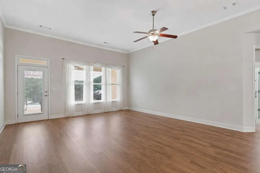 3354 Locust Cove RD SW Gainesville, GA 30504