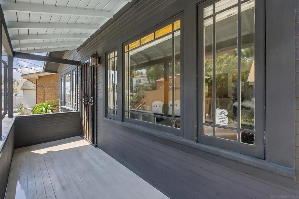 1616 Glenwood Dr. San Diego, CA 92103