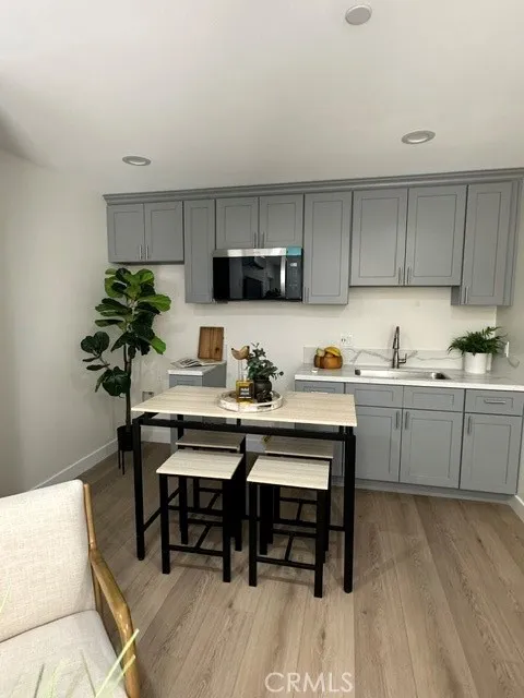 608 S Acacia Compton, CA 90220