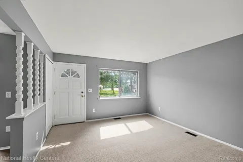 1069 Urbancrest Drive Drive