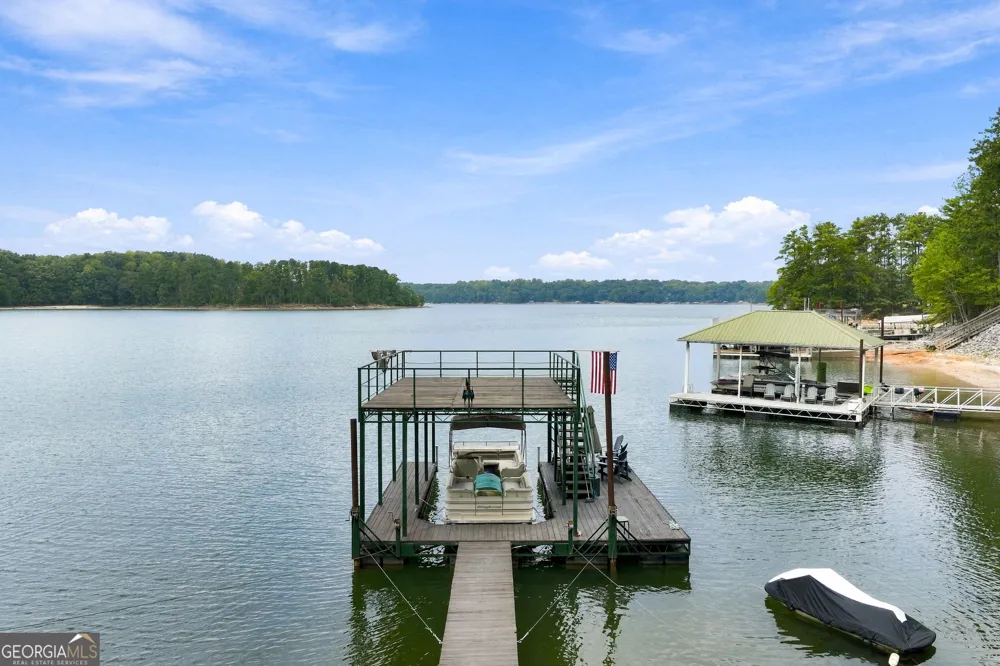 5628 Nags Head CIR Gainesville, GA 30504