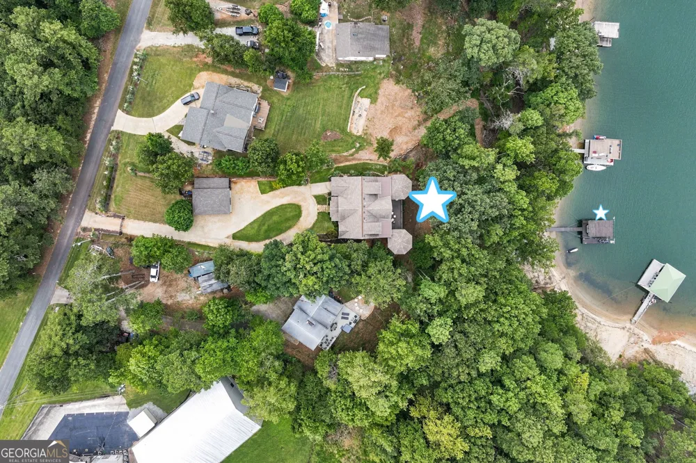 5628 Nags Head CIR Gainesville, GA 30504