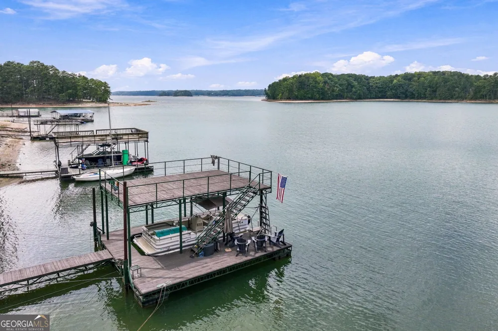 5628 Nags Head CIR Gainesville, GA 30504