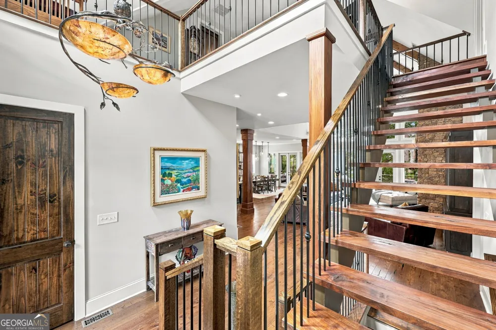 5628 Nags Head CIR Gainesville, GA 30504
