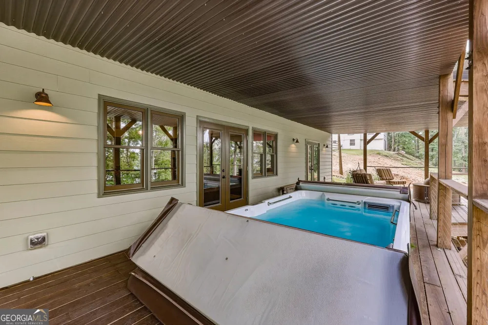 5628 Nags Head CIR Gainesville, GA 30504