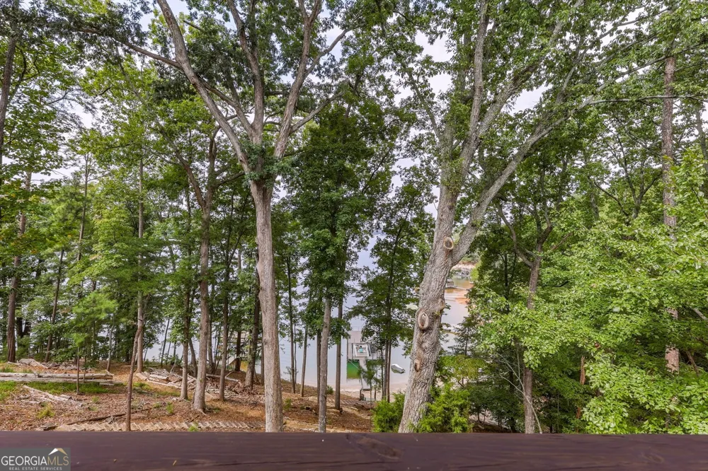 5628 Nags Head CIR Gainesville, GA 30504
