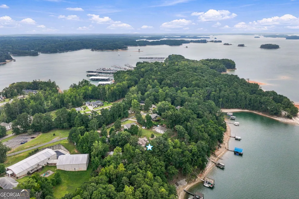 5628 Nags Head CIR Gainesville, GA 30504
