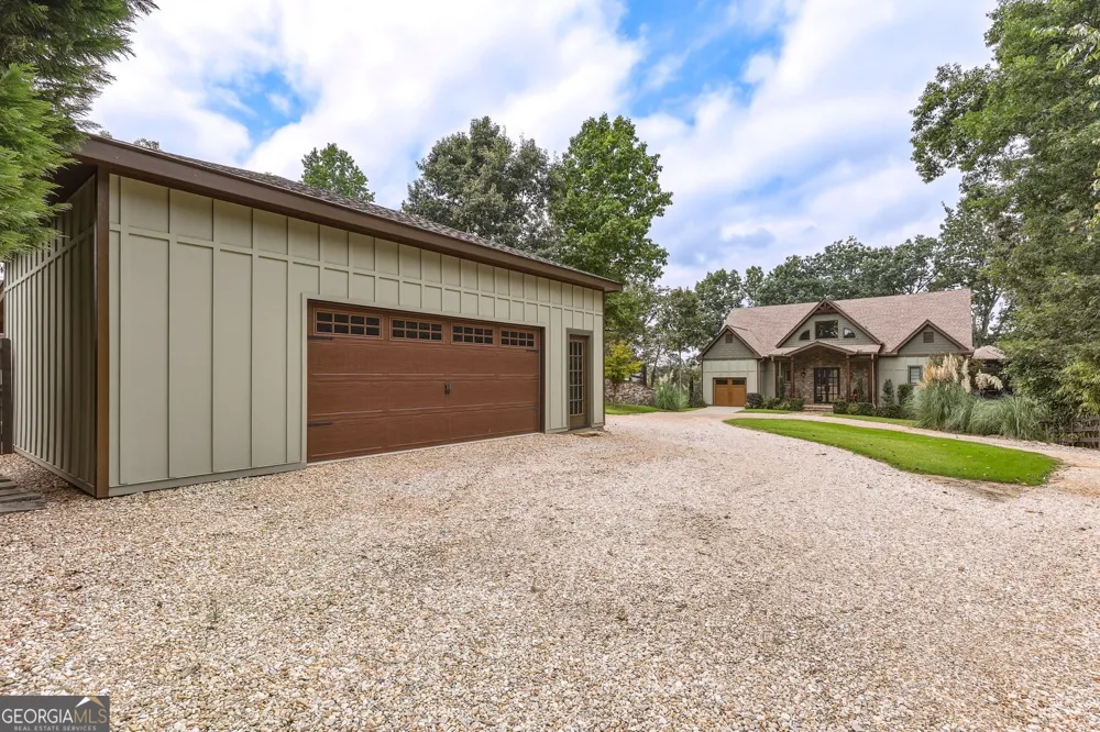 5628 Nags Head CIR Gainesville, GA 30504