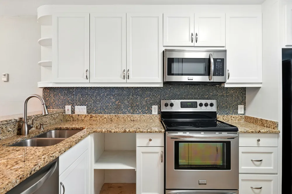 2918 Ranch Road 620 #C115 Austin, TX 78734