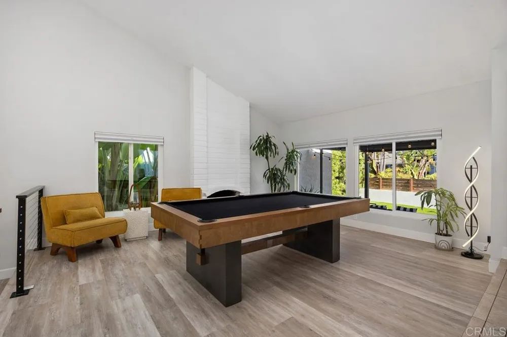 2016 Pintoresco Ct Carlsbad, CA 92009