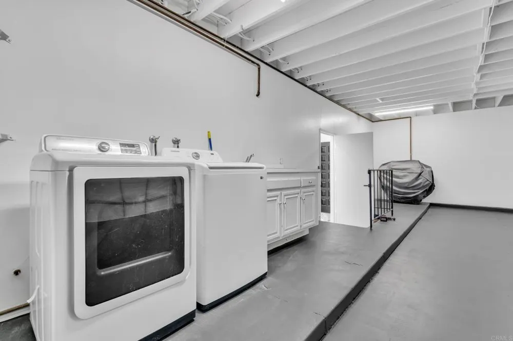 5524 Caminito Herminia La Jolla, CA 92037