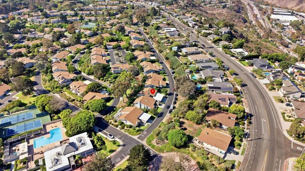 5524 Caminito Herminia La Jolla, CA 92037