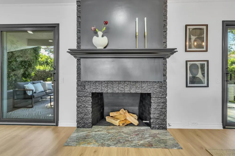 5524 Caminito Herminia La Jolla, CA 92037