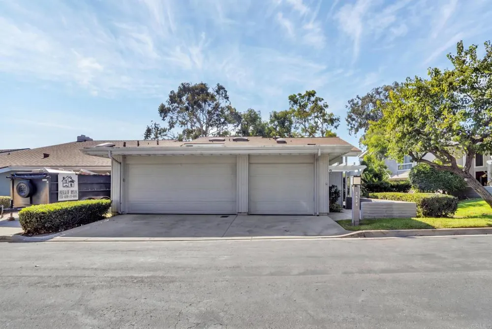 5524 Caminito Herminia La Jolla, CA 92037