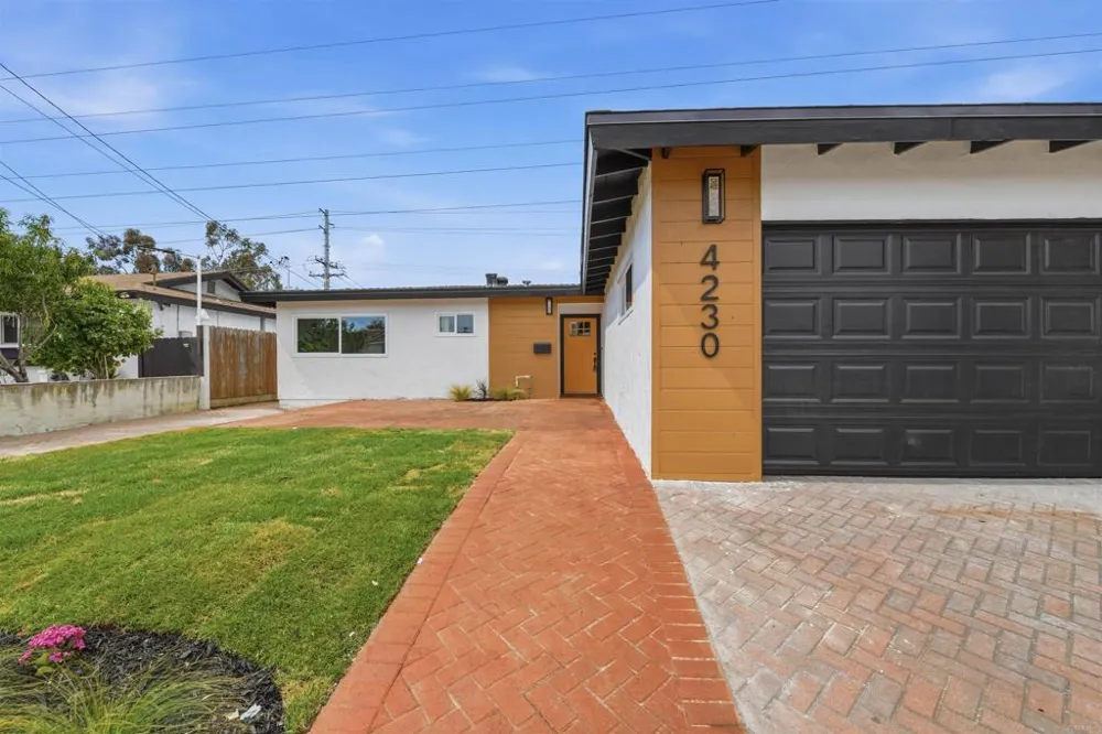 4230 Kirkcaldy Dr San Diego, CA 92111