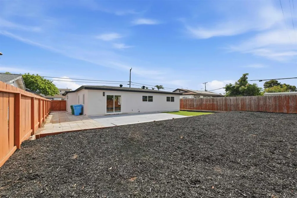 4230 Kirkcaldy Dr San Diego, CA 92111