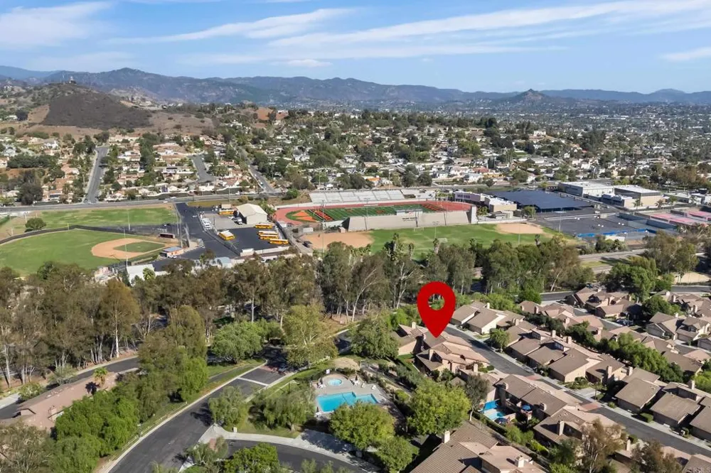 318 Windyridge Escondido, CA 92026