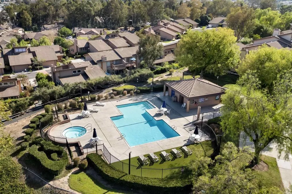 318 Windyridge Escondido, CA 92026