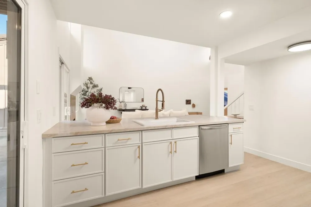 318 Windyridge Escondido, CA 92026