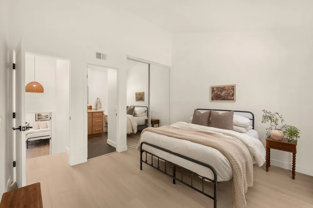 318 Windyridge Escondido, CA 92026