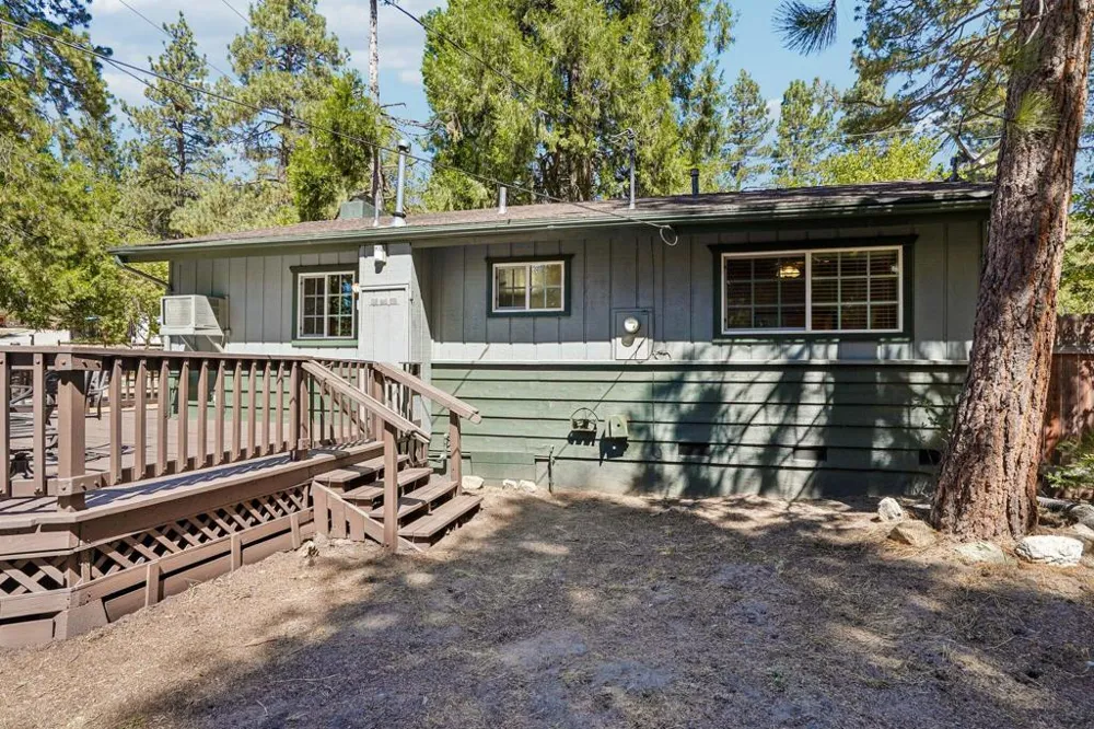 54007 Riverside County Playground Road Idyllwild, CA 92549