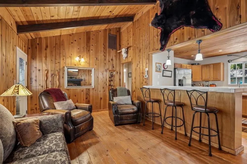 54007 Riverside County Playground Road Idyllwild, CA 92549