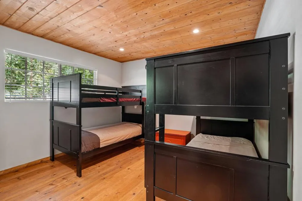 54007 Riverside County Playground Road Idyllwild, CA 92549