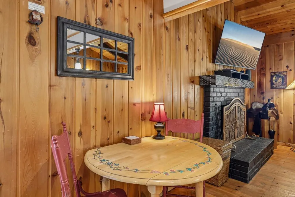 54007 Riverside County Playground Road Idyllwild, CA 92549