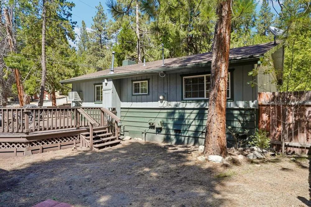 54007 Riverside County Playground Road Idyllwild, CA 92549